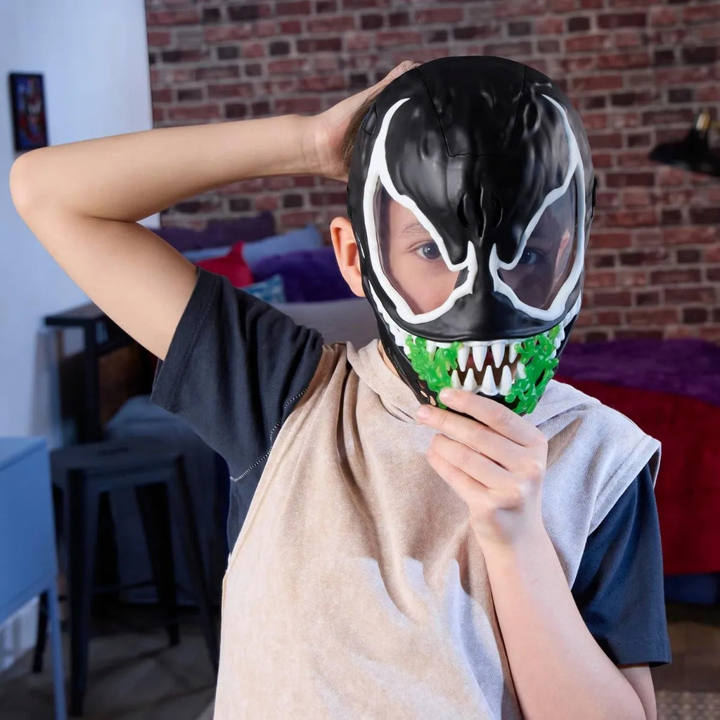 Mascara Venom Marvel Spider Man Brilla En La Oscuridad Niños